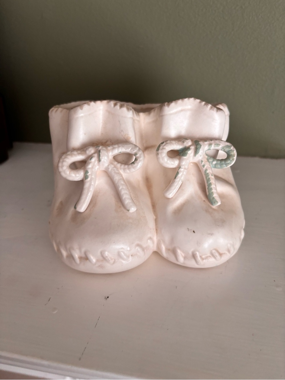 50s/60s White Ceramic Baby Shoe Figurine Planter with Bow.